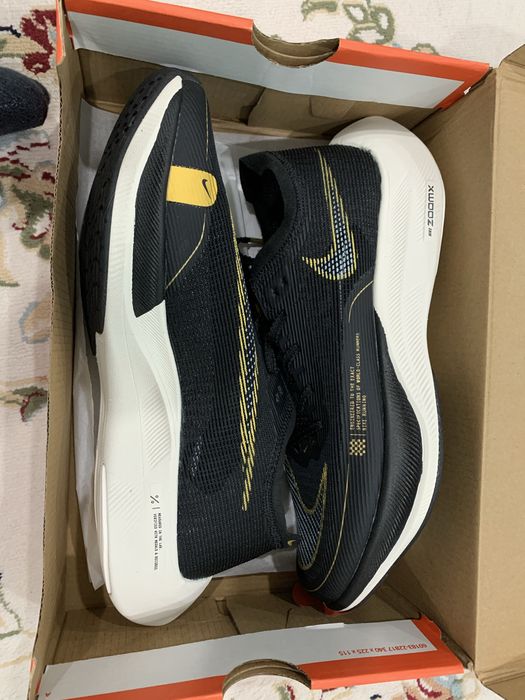 Кроссовки новые беговые