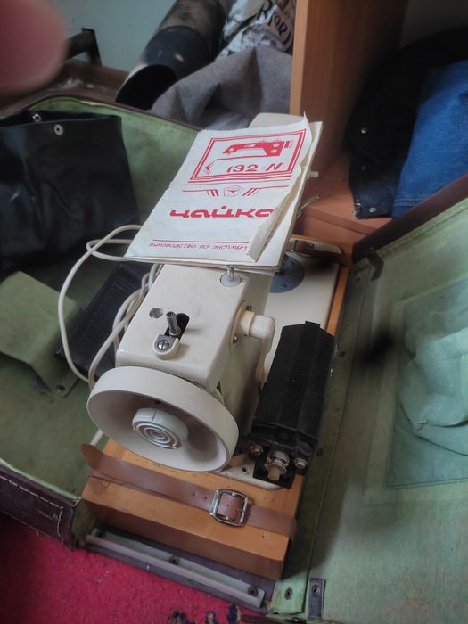 Шв машинка " Чайка 132 М "