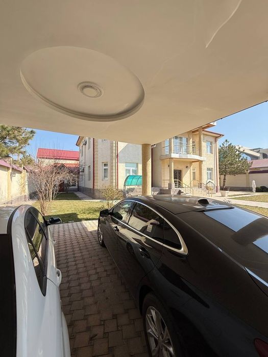 Продаётся дом в элитной махалле Амир Темур махалля 11-соток