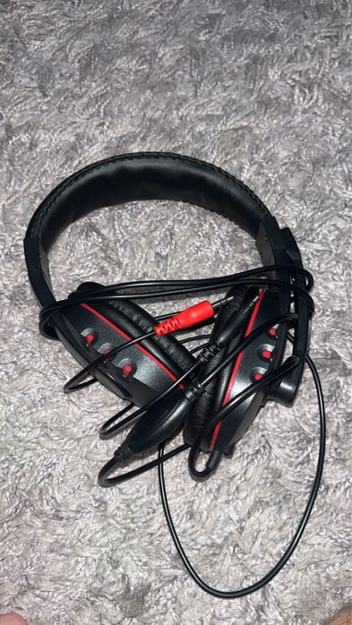 Vand/Schimb placa video Nvidia GTX 1050TI Gainward + Accesori PC