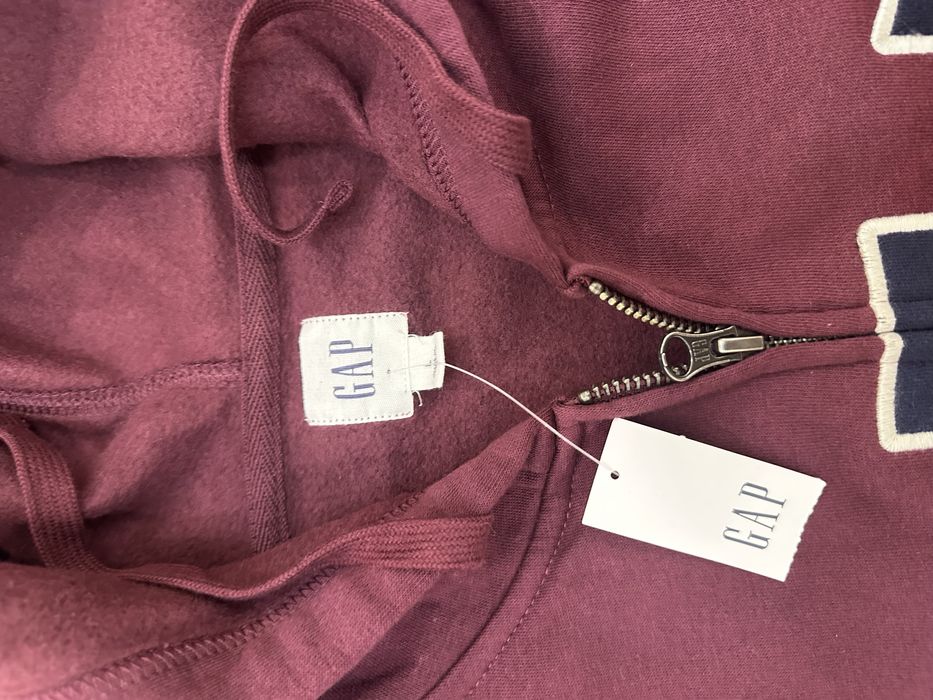 Кофта GAP, бордовая