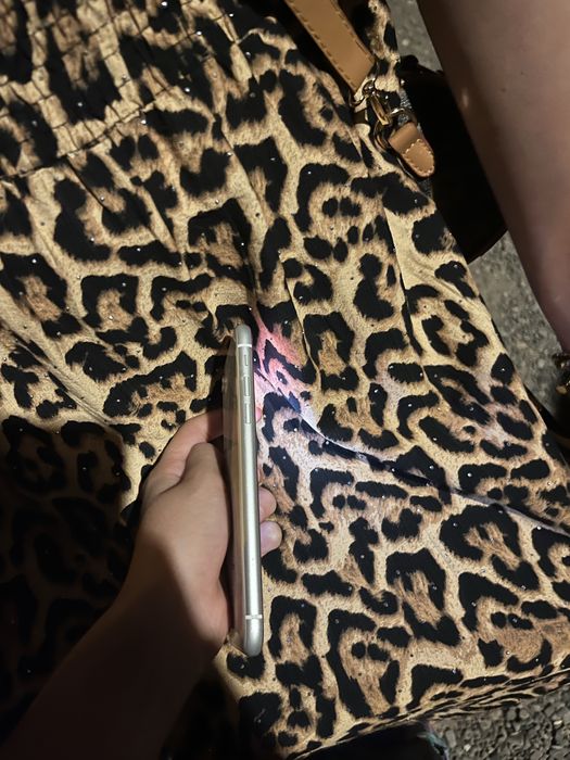 Iphone xr whitee