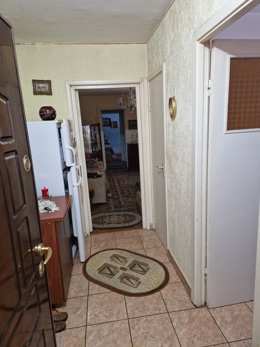 Închiriez apartament 2 camere mobilat, cartier Brazda complex Simplon
