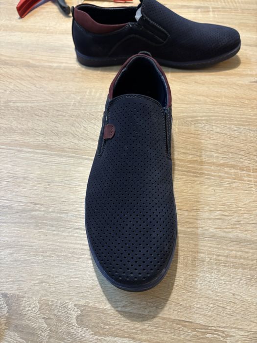 Продавам обувки Mat Star