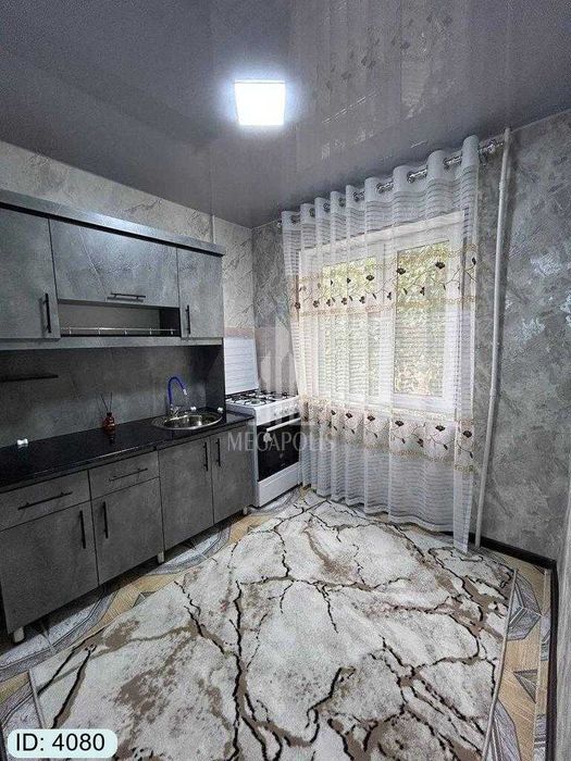 gorgaz 17 maktab tomonda 2 xonalik uy tezda sotiladi №4080
