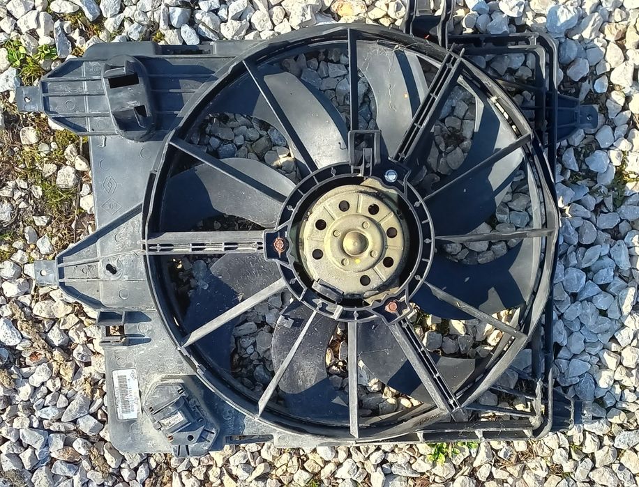 Рено Клио 2 фейслифт 2005г.дизел за части