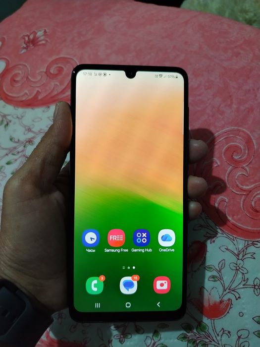 Самсунг А 33 телефон