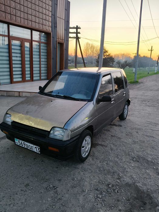 Машина Дэу Тико 0.8