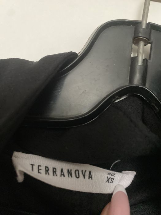 Есенни якета и гащеризон