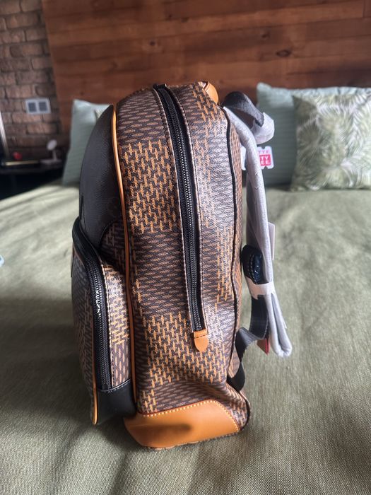 Женский рюкзак Louis Vuitton