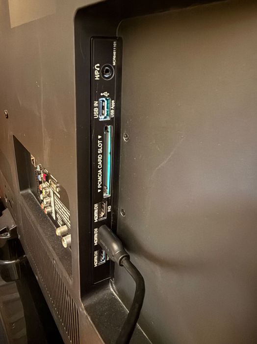 Продавам LG 47LK950S Cinema 3D Smart TV – 47" / 119.4 см – Full HD