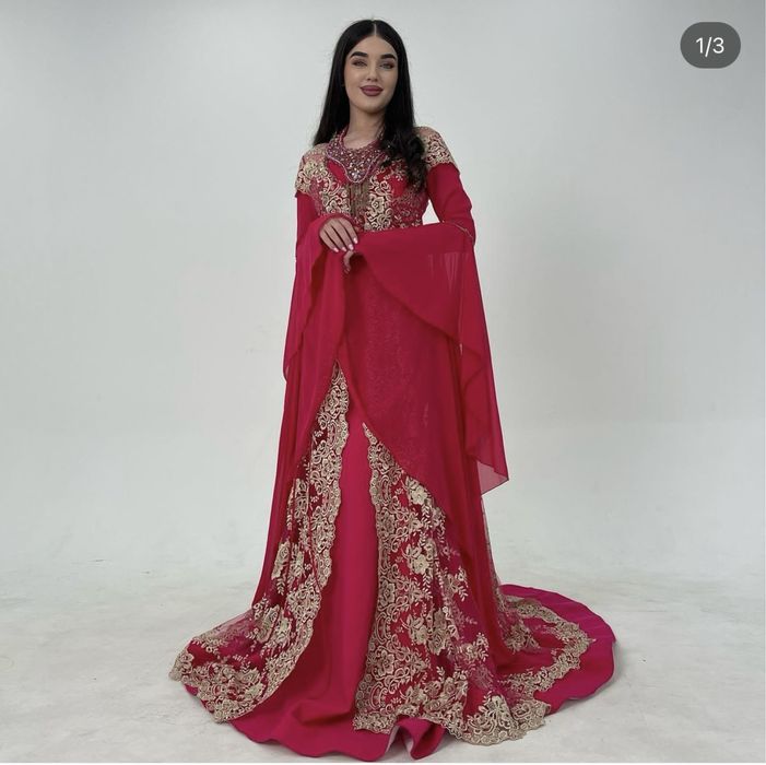 Национальное свадебное платье