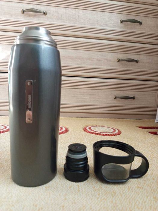 Продается термос