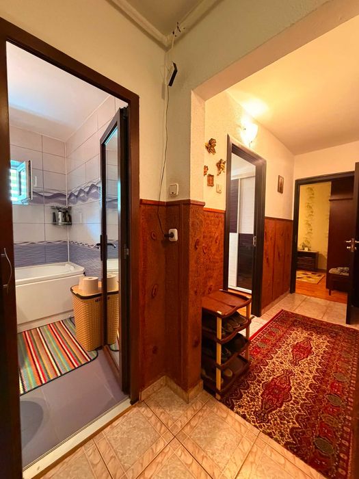 Apartament 3 camere zona Astra