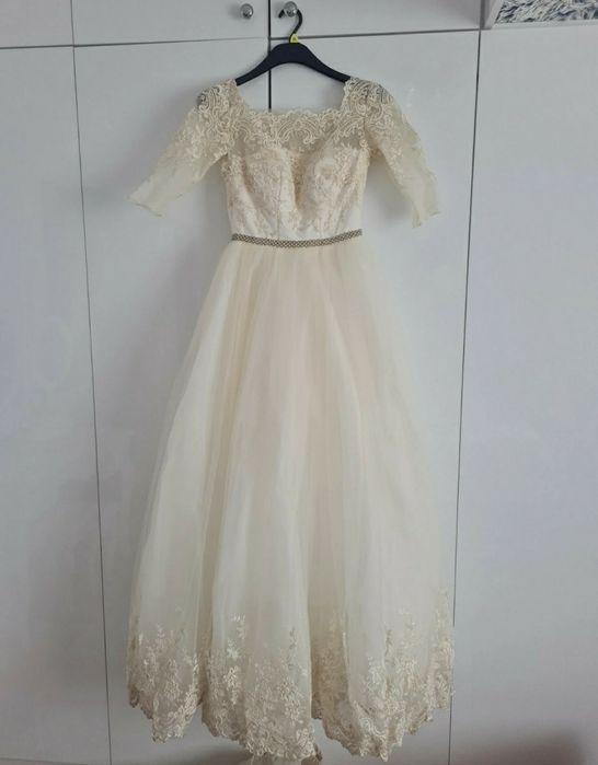 Rochie de mireasa de vanzare in conditie foarte buna