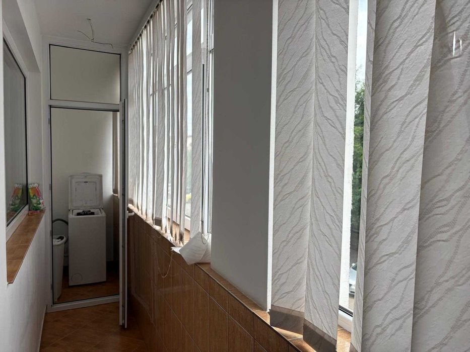 apartament 3 camere bloc nou