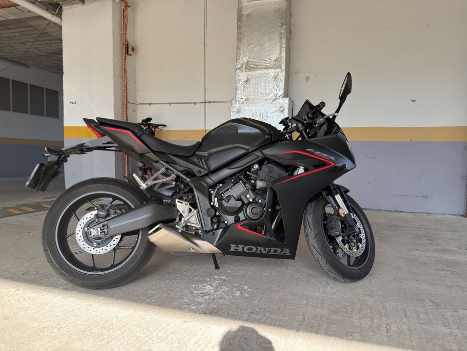 Honda CBR 650R e-clutch 2024 5500km