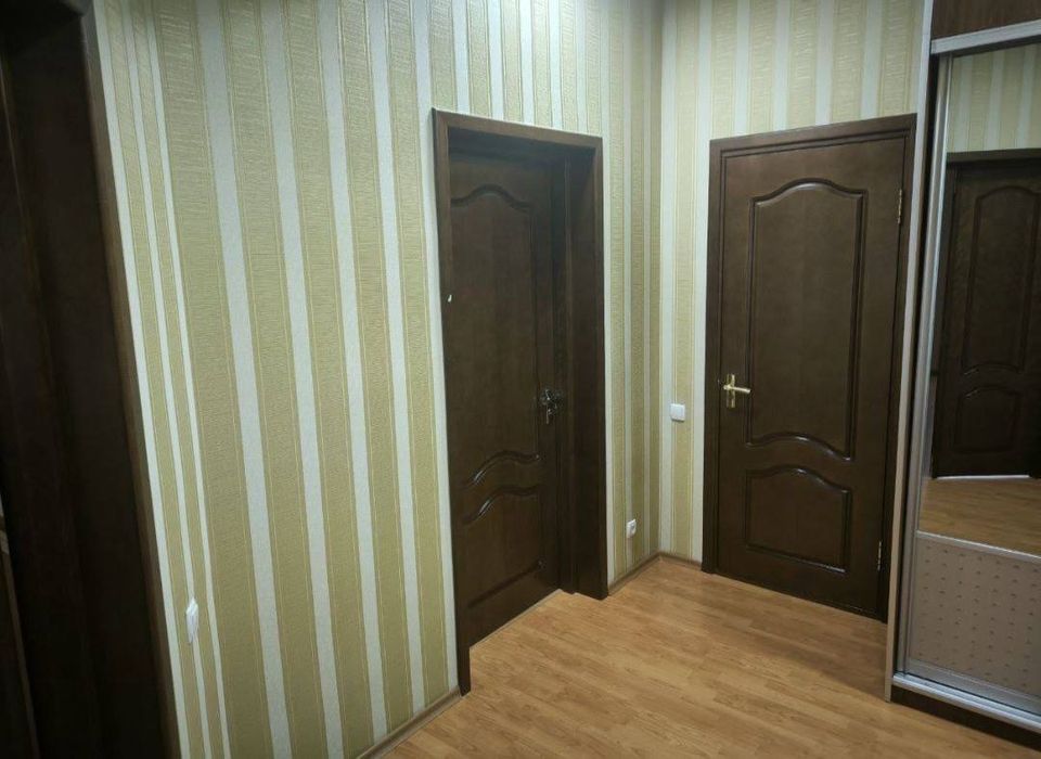 Продается 3х ком квартира, ор-р: ул. С.Азимова/Японское пос-во, 103м²