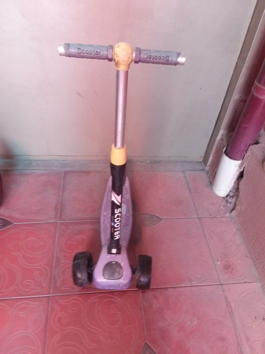 Машинки,самокат,велик