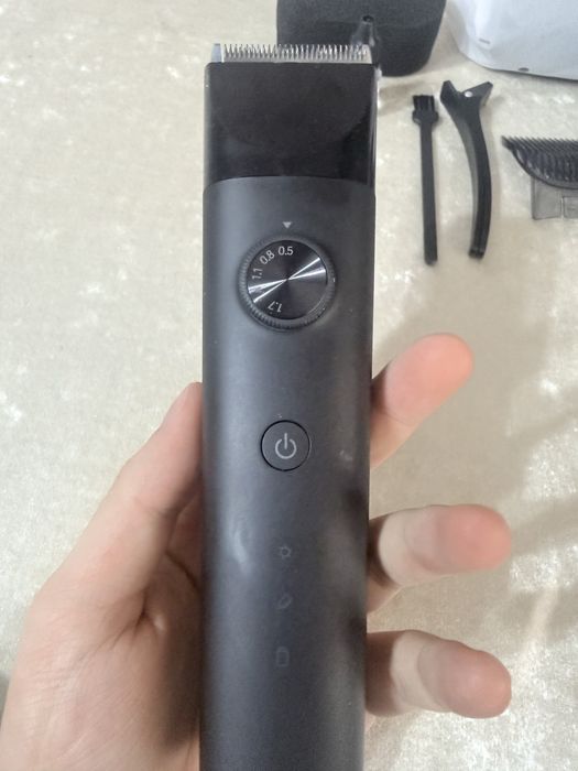 Xiaomi триммер черный