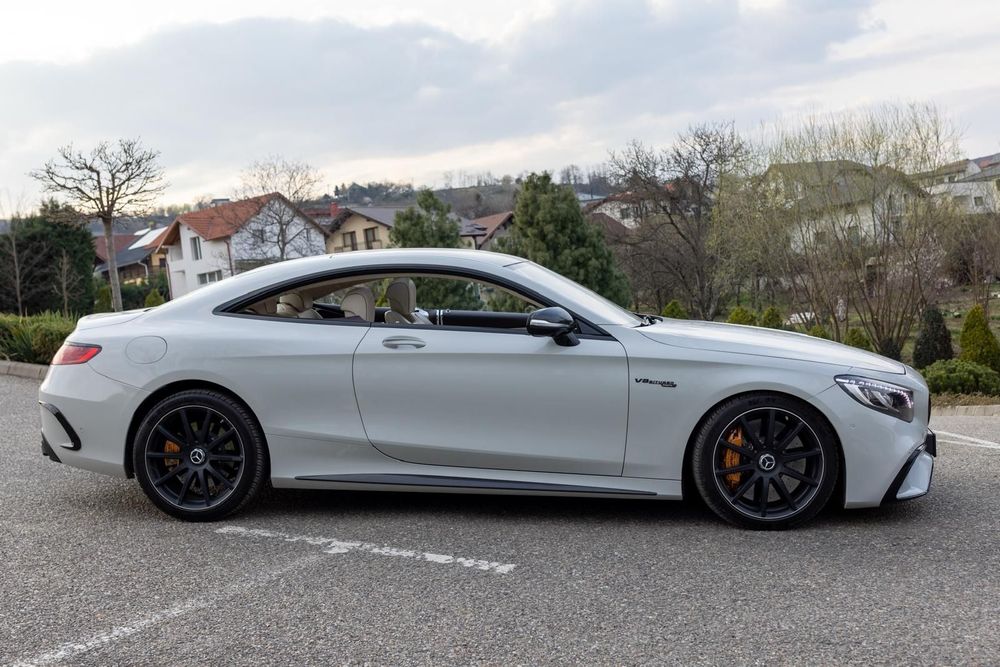 Mercedes-Benz S 63 AMG Mercedes-AMG S63 AMG 4MATIC Long – Designo – Swarovski – Carbon Pack
