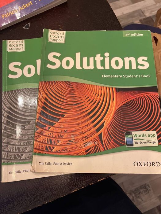 Учебници по английски език Solutions 2nd edition