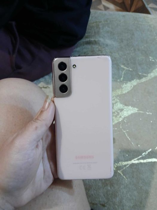 Samsung s21 5G само бартери за айфон