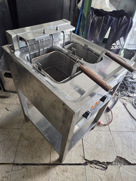 Gratar 380v  curent cu banc, din inox, de putere