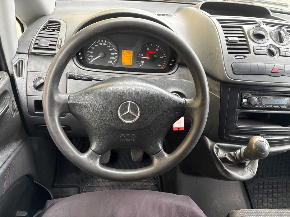 Mercedes Vito 109 2014 3 locuri import Belgia