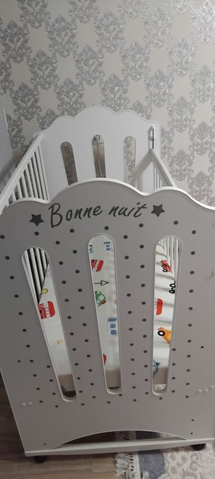 Детская кровать с матрасом