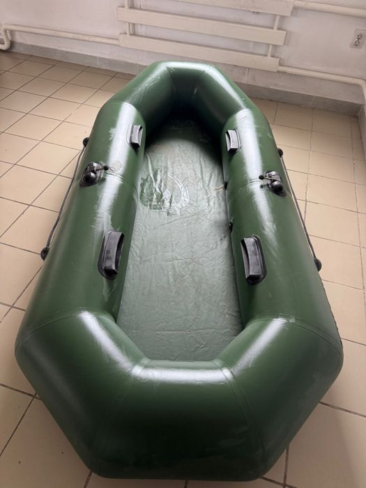 Продам лодку аква