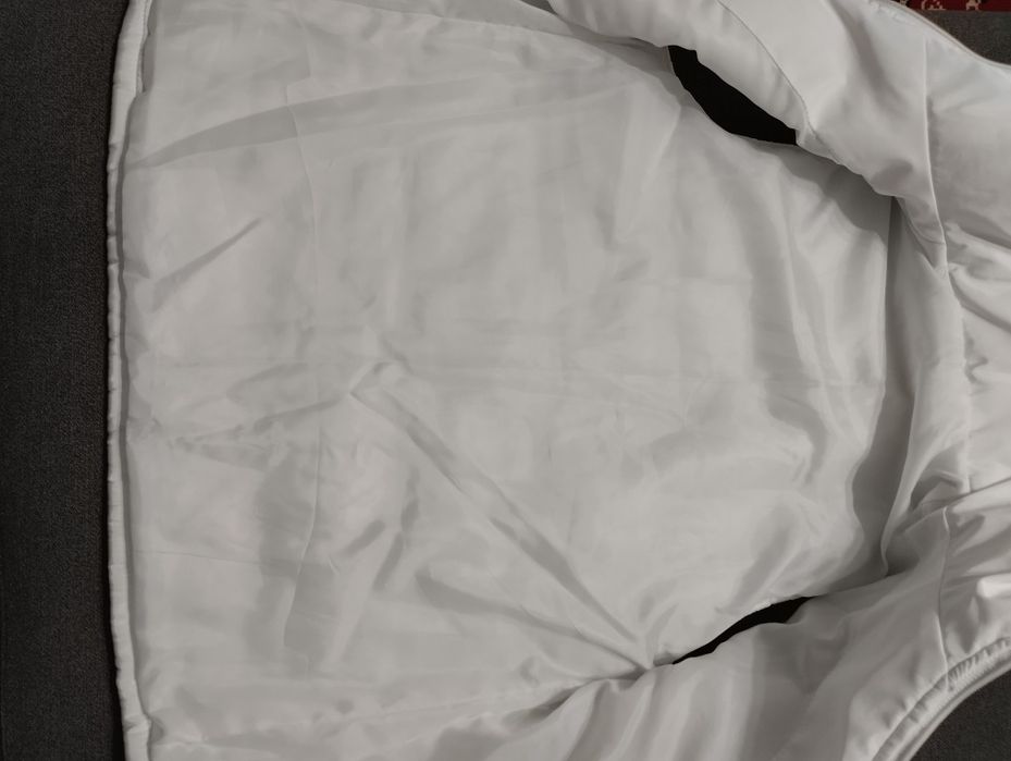 Продам жилет женский