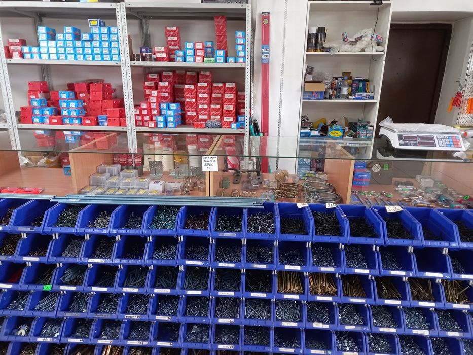 Продам крепёжный материал