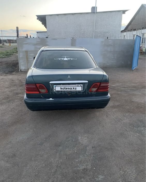 Продам мерса в хорошем состоянии,