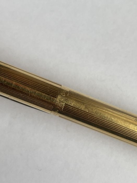 Pix Caran d’Ache placat aur