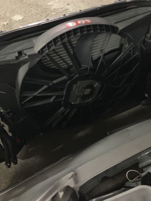 Mercedes w211 передние двери