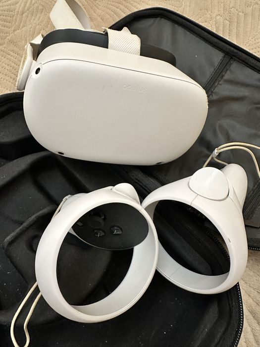 Oculus Quest 2, 256 Gb + кейс