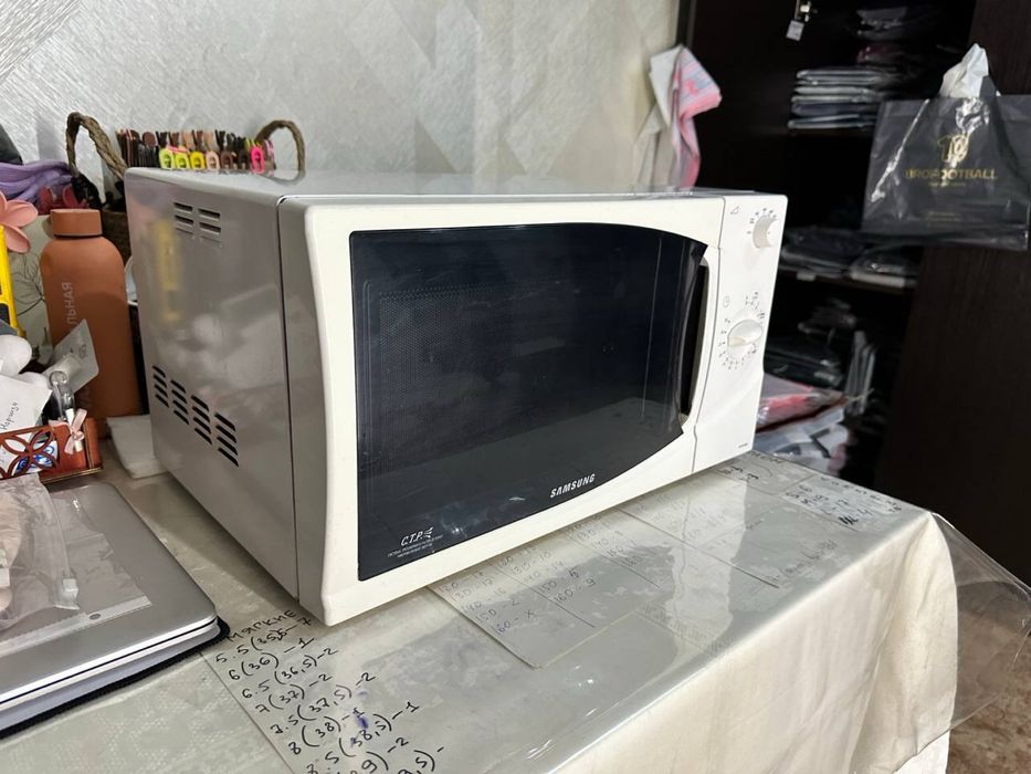 Микроволновка Samsung