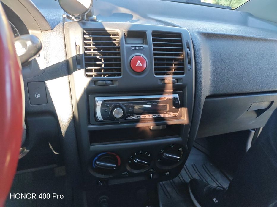Продавам Hyundai Getz 1.1