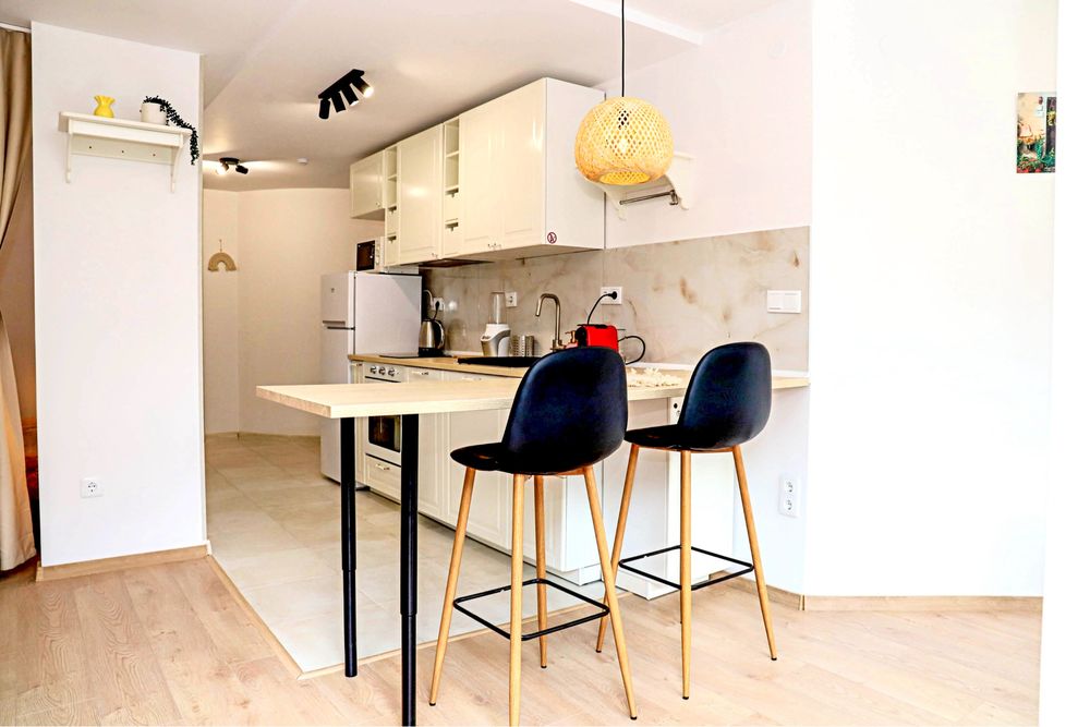 Дава се под наем Едностаен апартамент в Благоевград, Идеален център - 56 кв.м за 459 € - Снимка #7