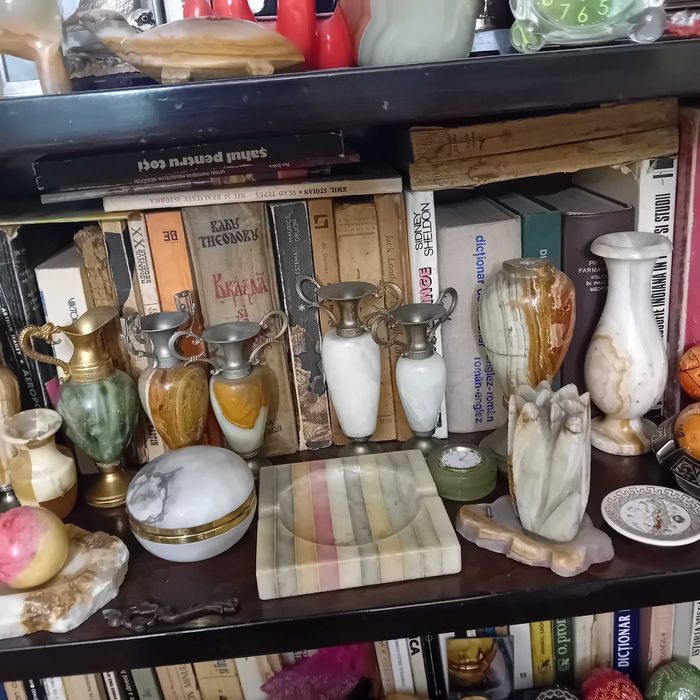 vand cutii hand made din lemn