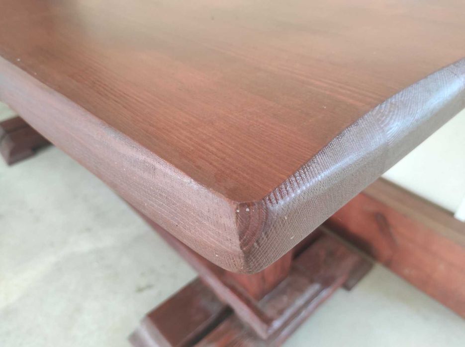 Дървена маса + 2 пейки от бор - масив