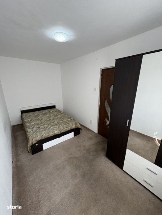 Apartament de inchiriat, insula de agrement