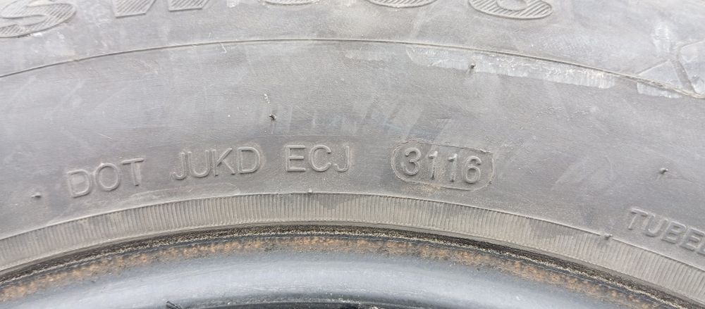 215/65/16 Зимни гуми Goodride