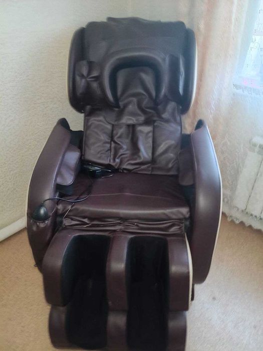 Продам кресло массаж срочно