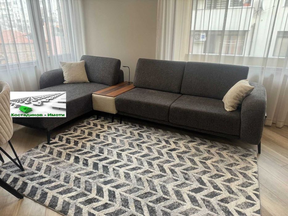 Дава се под наем Двустаен апартамент в Пловдив, Център - 65 кв.м за 510 € - Снимка #4