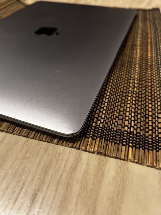 Macbook air 13’ 2018