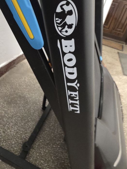 Bandă de alergat  Body Fit
