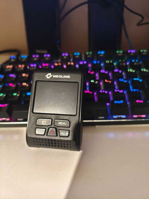 Видеорегистратор Neoline X37