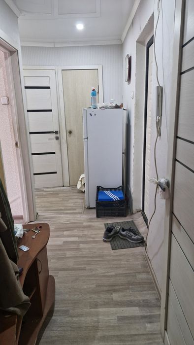 Продаю квартиру 2 х. Комнатную